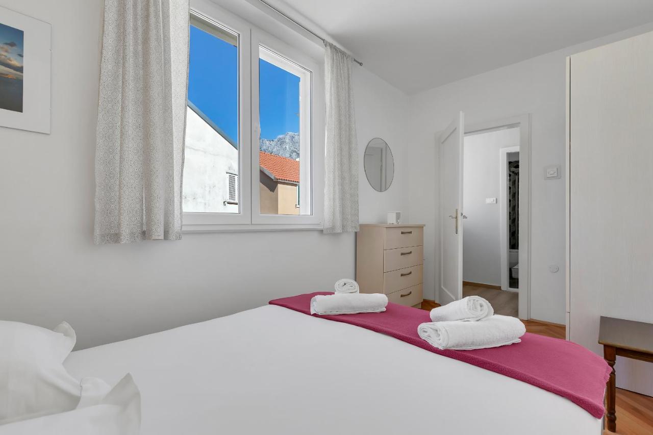 Apartment Riva Makarska Buitenkant foto