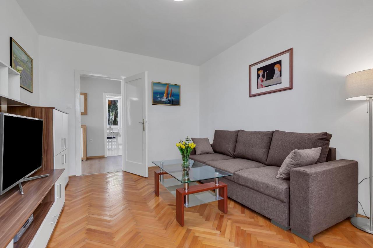 Apartment Riva Makarska Buitenkant foto