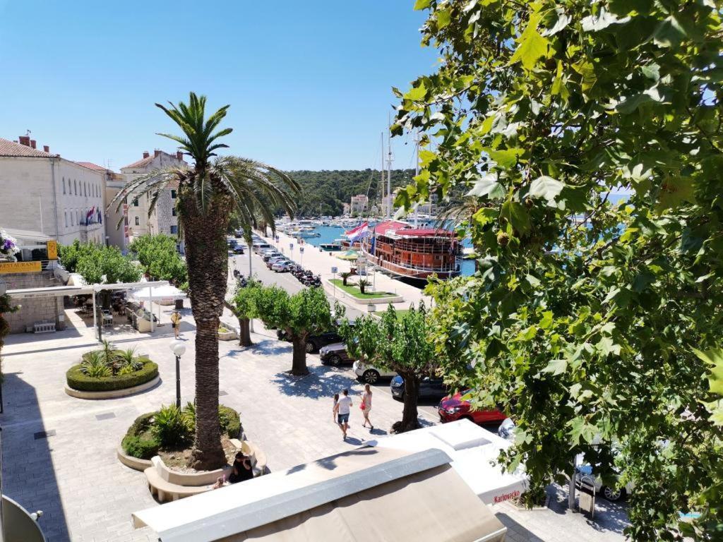 Apartment Riva Makarska Buitenkant foto